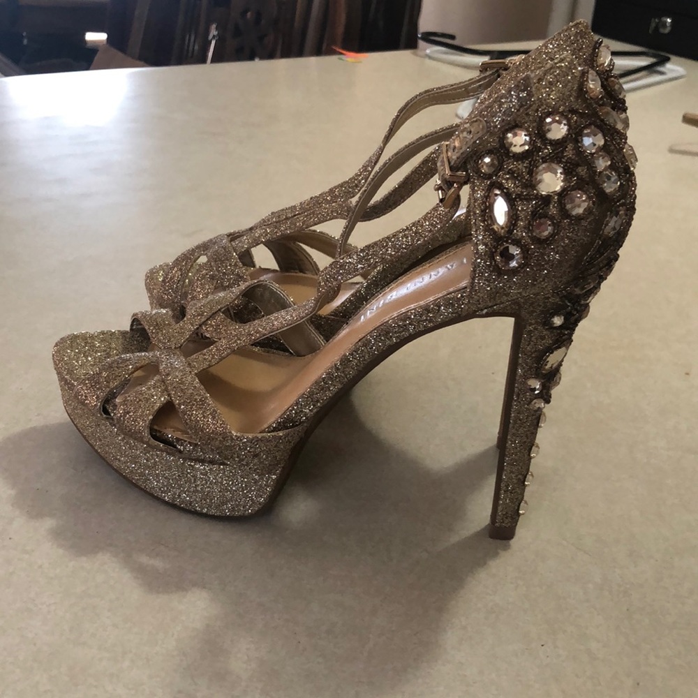 Gold Gianni Bini Heels